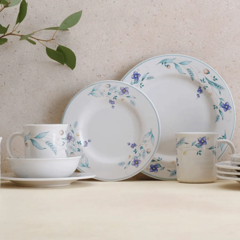 Dinnerware Service For 4|Dinnerware Service For 8|Pfaltzgraff® April Dinnerware Set
