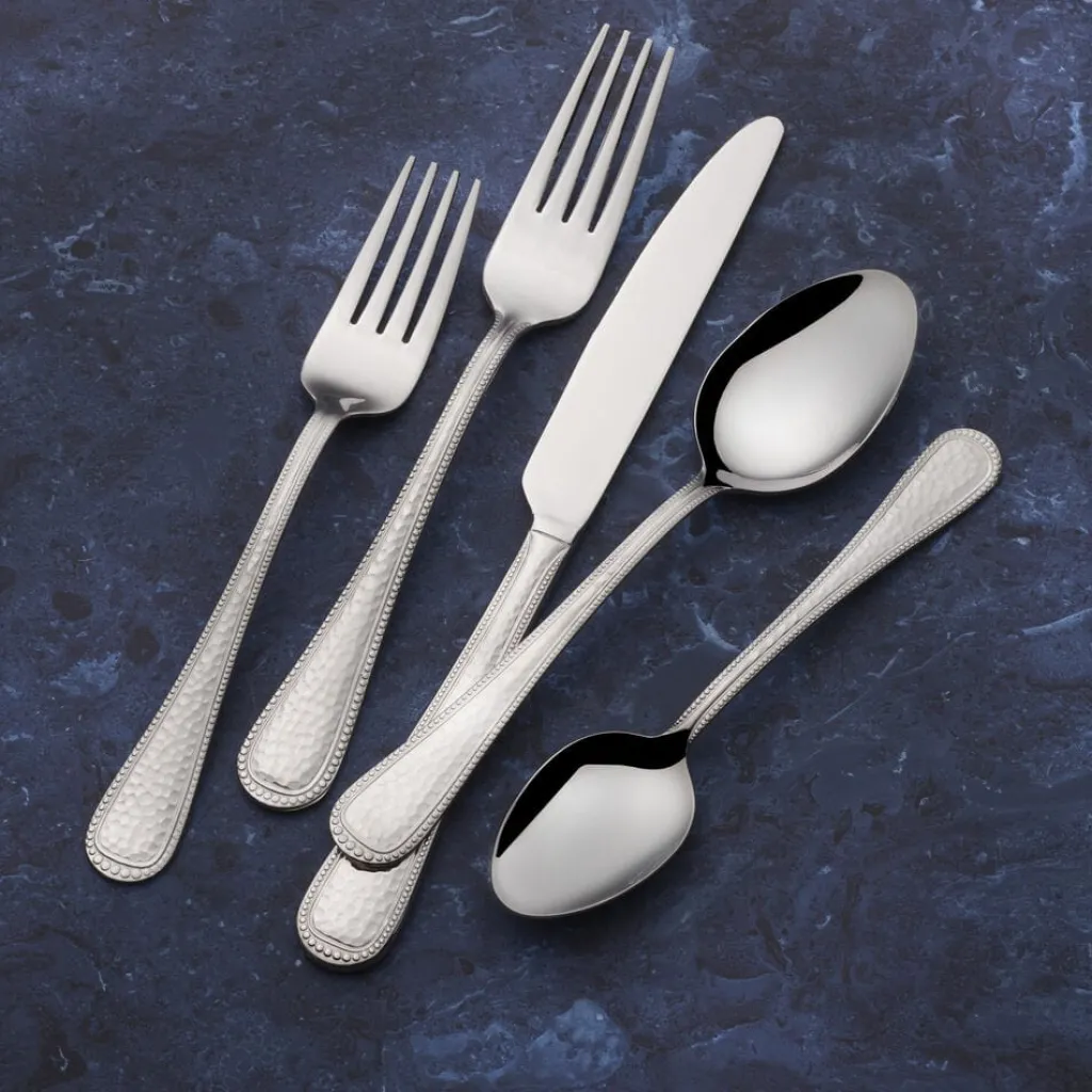 Sets|Gourmet Basics® Halston 20 Piece Flatware Set, Service for 4