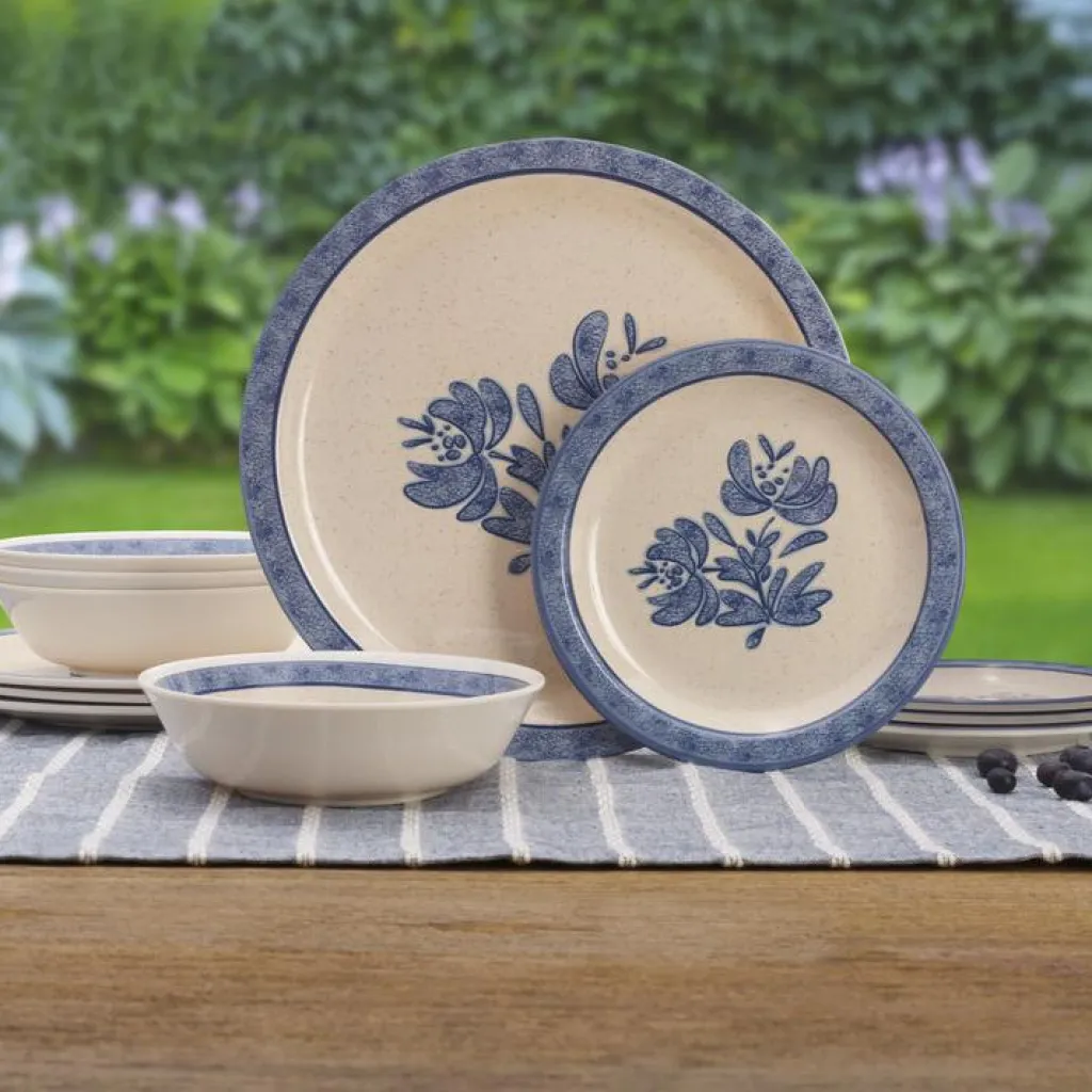 Dinnerware Service For 4|Dinnerware Service For 8|Pfaltzgraff® Yorktowne Outdoor Melamine Dinnerware Set